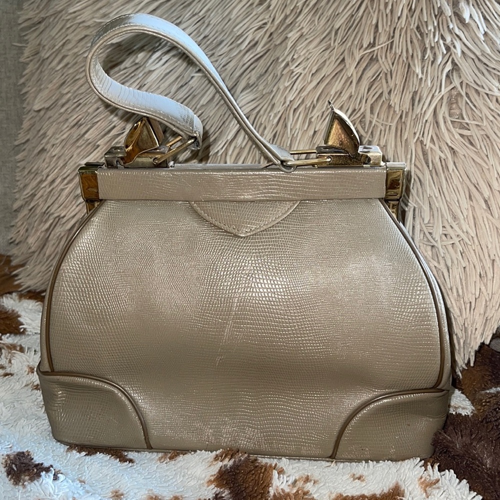Authentic Vintage Handbag Purse
